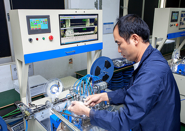 卡座自動機操作 卡座自動機操作